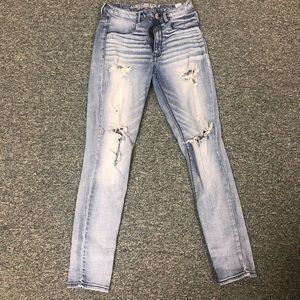 American Eagle ripped sky high jegging